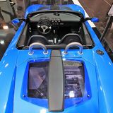 Die Motorabdeckung in Klarsicht.