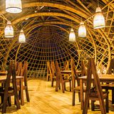 Im Gewölbe des Bamboe Koening Restaurants