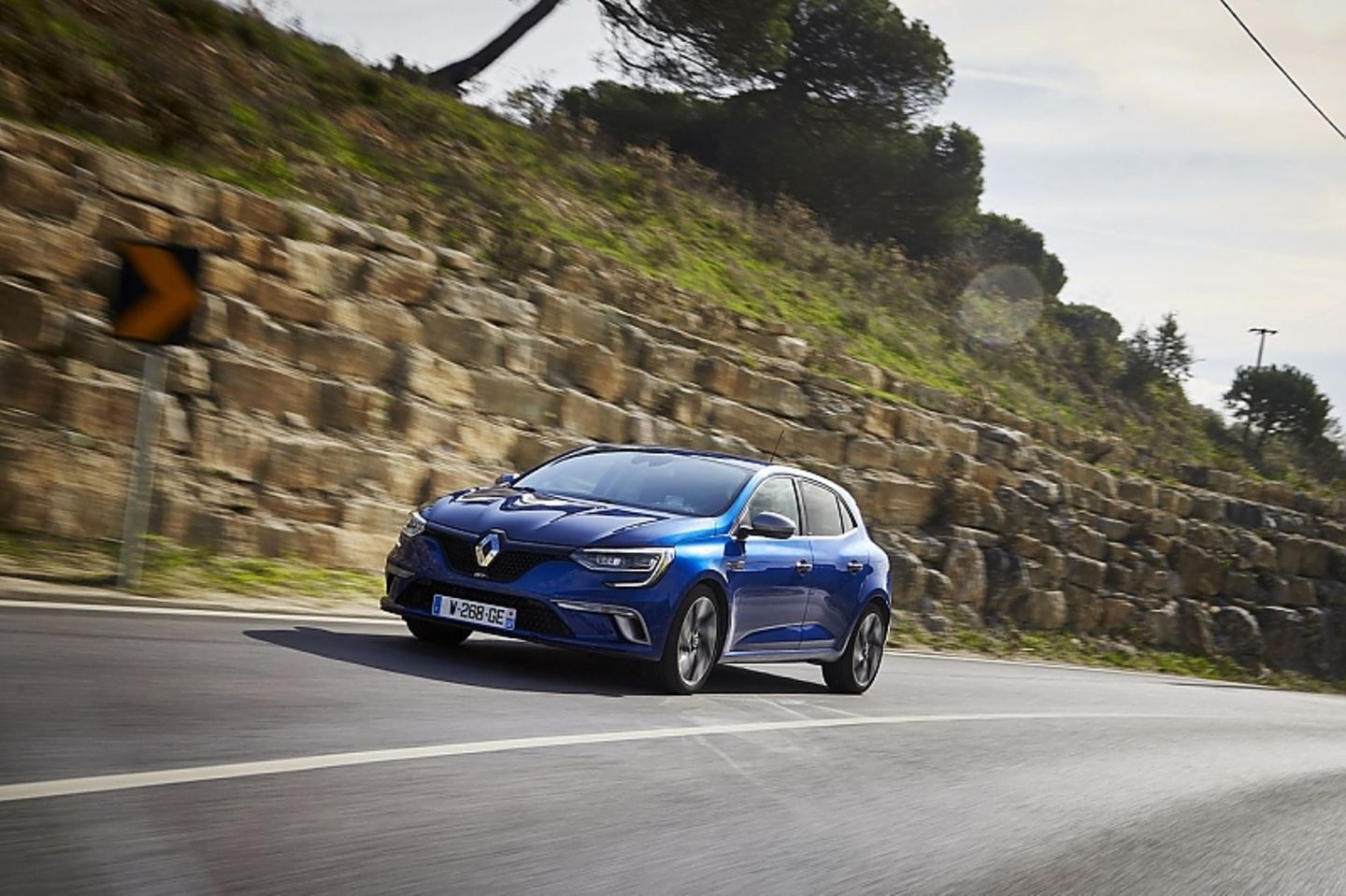 Der Renault Megane GT hat eine Allradlenkung