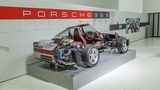 Die Technik des Porsche 959. Ein Highlight ist der elektronisch gesteuerte variable Allradantrieb