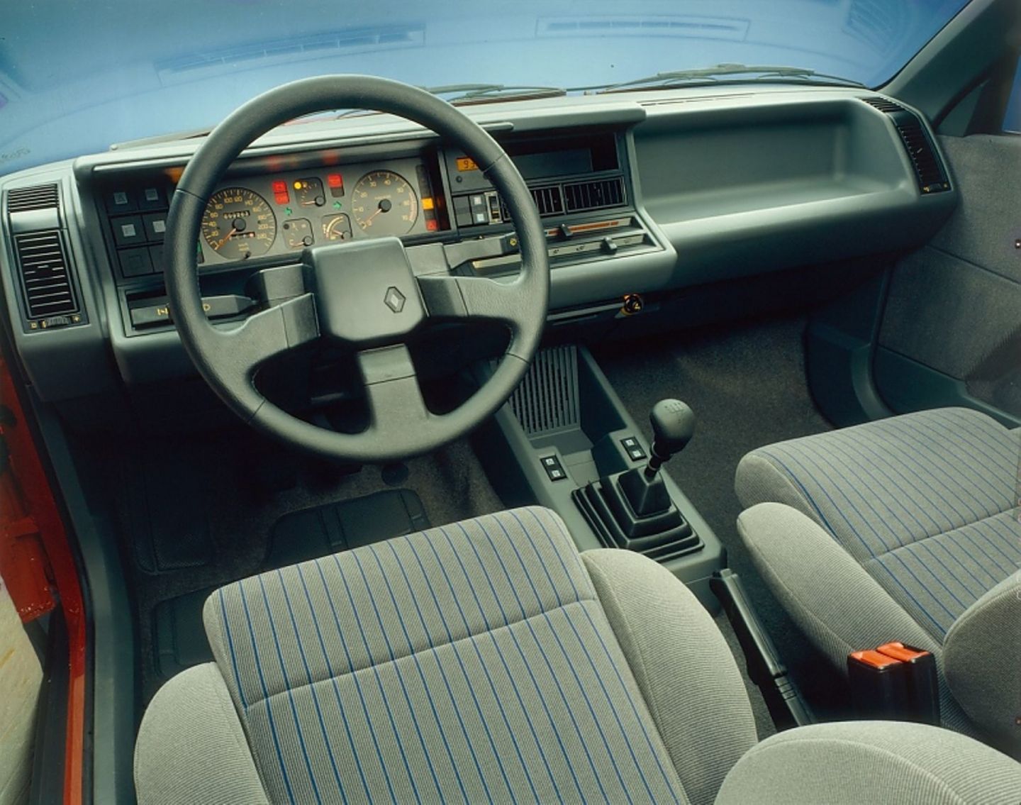 Beim Renault 21 gab es eine "automobile Lichtorgel"