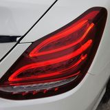 Die Heckleuchten der Mercedes C 250 d Limousine