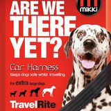 Der Mikki Hundegurt fixiert den treuen Vierbeiner auf der Rücksitzbank und lässt dem Hund Bewegungsfreiheit