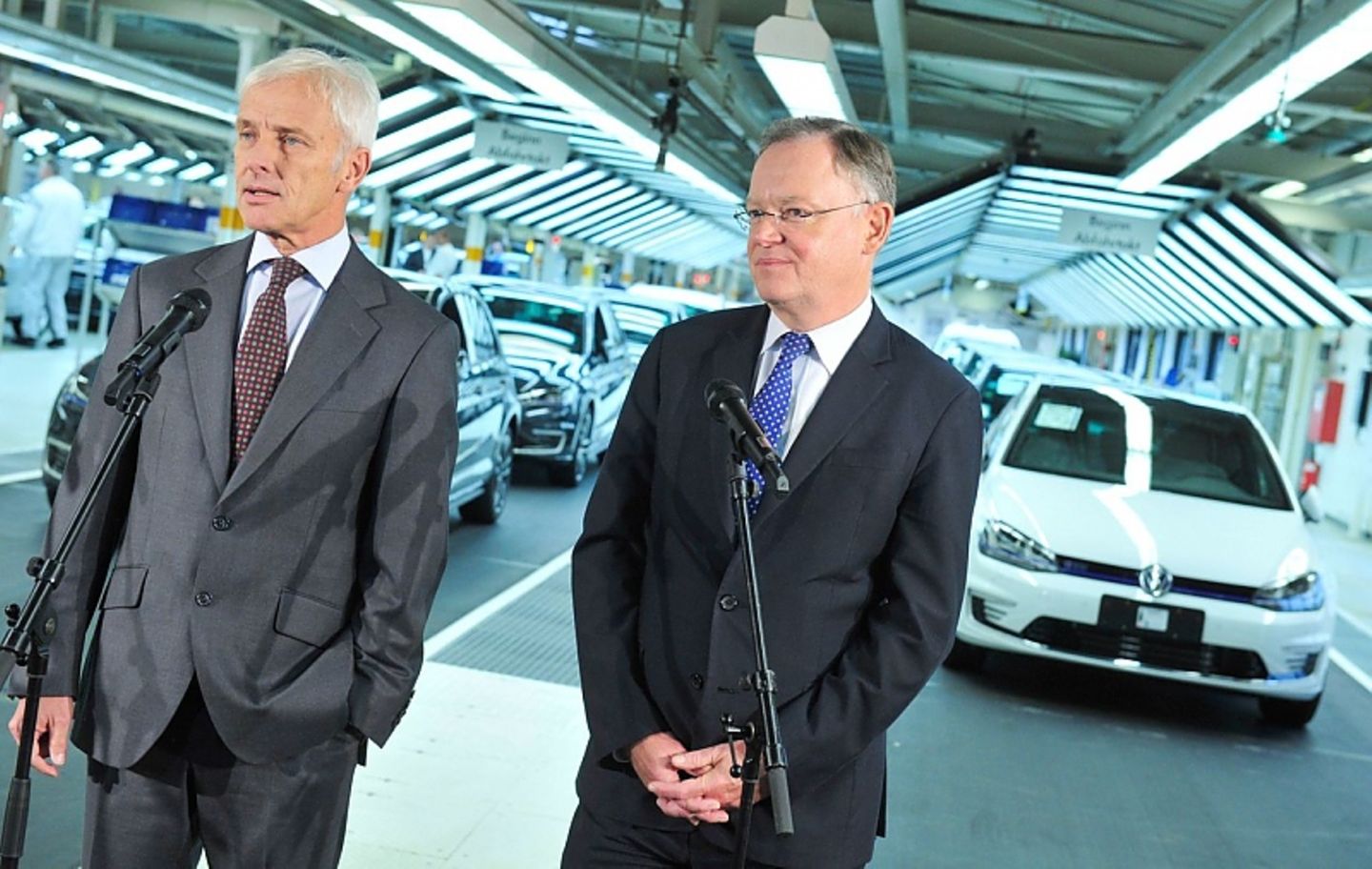 VW-Chef Matthias Müller und Niedersachens Ministerpräsident Stephan Weil, der im Aufsichtsrat öfters kritisch nachgefragt haben