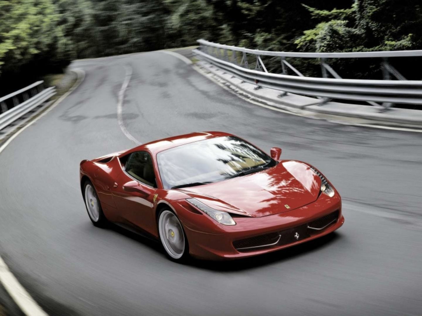 Der Ferrari 458 Italia wird durch einen Turbomotor-Ferrari ersetzt.