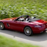 Der Mercedes SLS AMG Roadster ist durch ein kleineres, Turbo-Modell ersetzt worden.