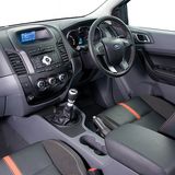 Der Innenraum des Ford Ranger 3.2 TDCi 4x4