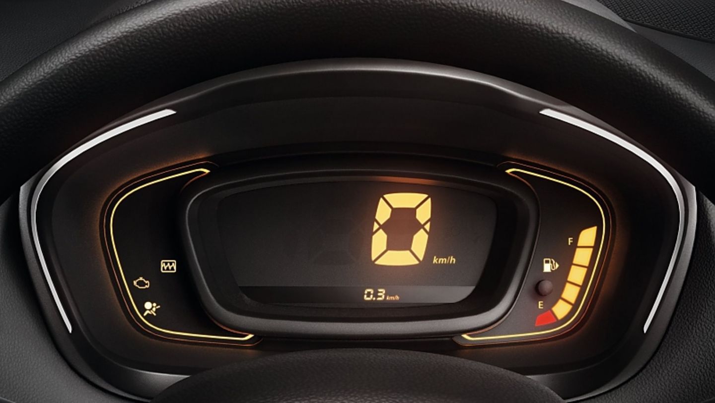 Renault Kwid Indien 2015 - digitale Instrumente gibt es trotz Schnäppchenpreis