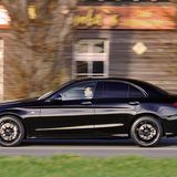 0,3 Sekunden ist er schneller auf Tempo 100.