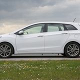 Er ist 4,49 Meter lang,...