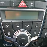 Die Armaturen sind selbsterklärend.