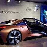 BMW i8 Spyder auf der CES 2016 - leicht verändert zur Peking Motorshow 2012