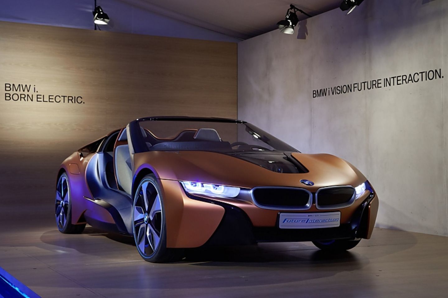 BMW i8 Spyder auf der CES 2016
