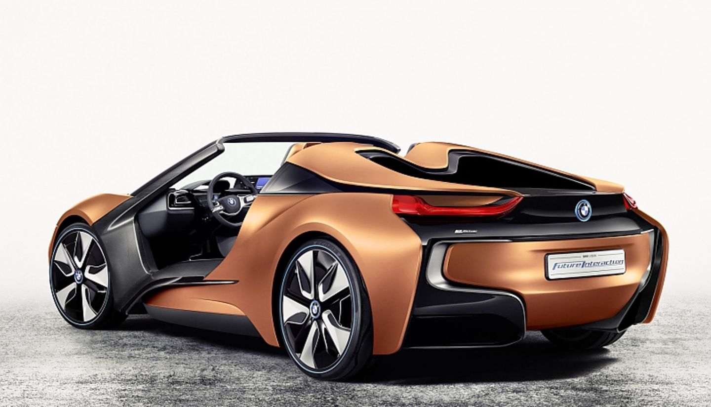 BMW i8 Spyder Vision Future Interaction
