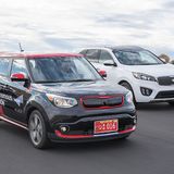 Auf der Autobahn ist die Höchstgeschwindigkeit momentan noch auf 120 km/h beschränkt