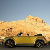 VW Beetle Dune 1.8 Turbo - das Cabrio hat einen Verkaufsanteil von 2/3