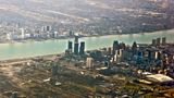 Der Detroit River trennt die USA (unten) von Kanada.