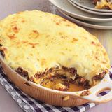 Pasta: Eine Kasserole mit dampfender Lasagne