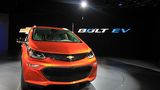 Chevrolet Bolt EV mit 150 kW, 320 Kilometern Reichweite und weniger als 30.000 Dollar