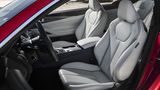 Mit neuer Lenkung und Drive Mode Selector geht es flott und sicher vorwärts.