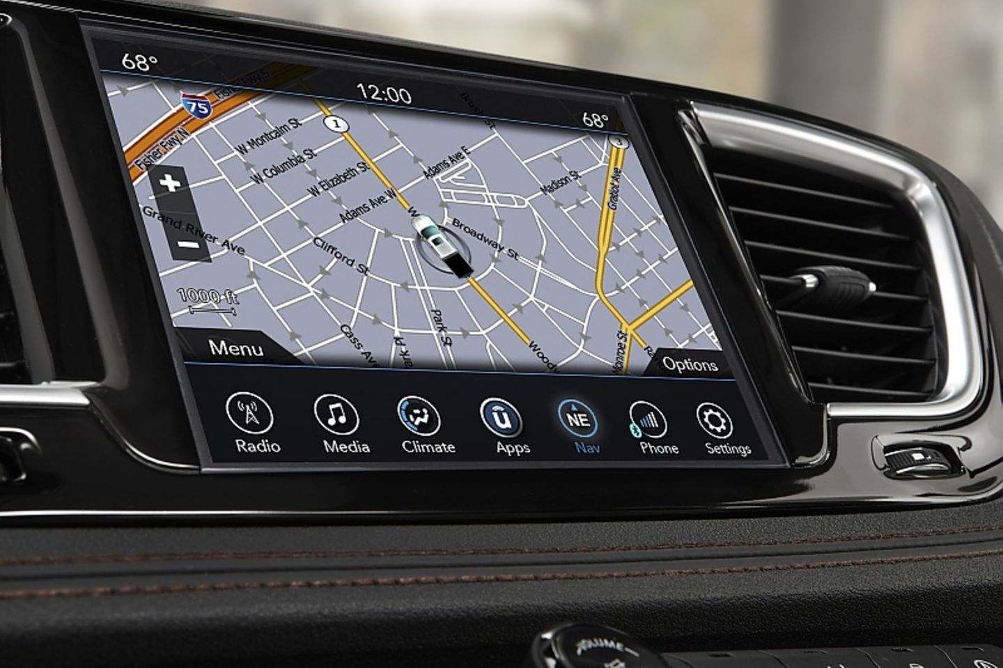 Das Infotainment-Display hat 8,4 Zoll