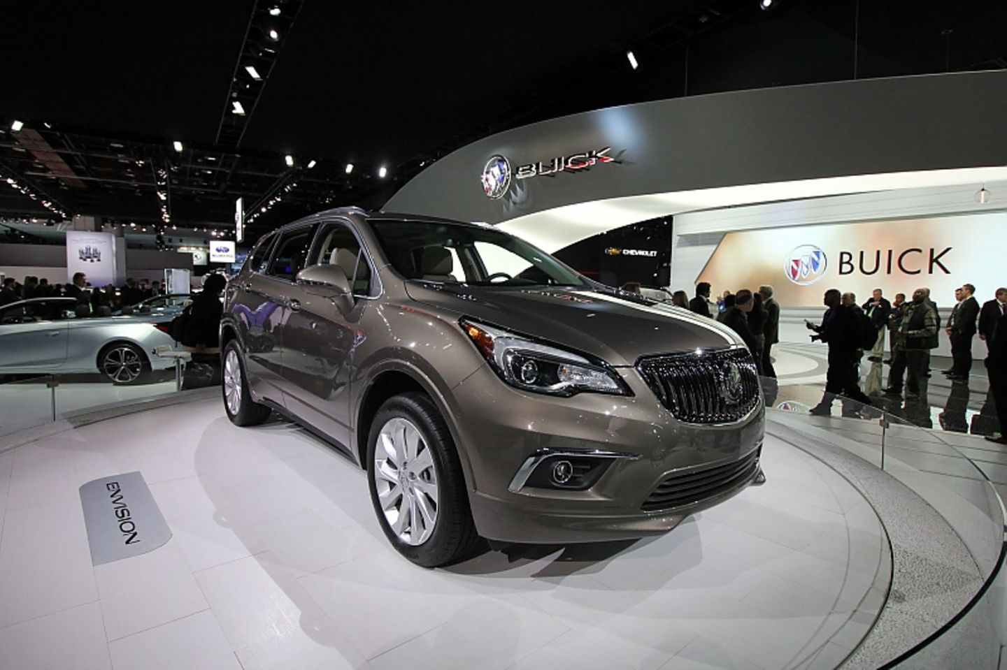Mit dem Buick Envision wird wahrscheinlich der neue Opel Mokka angekündigt.