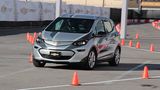 Chevrolet Bolt EV in flotter Fahrt