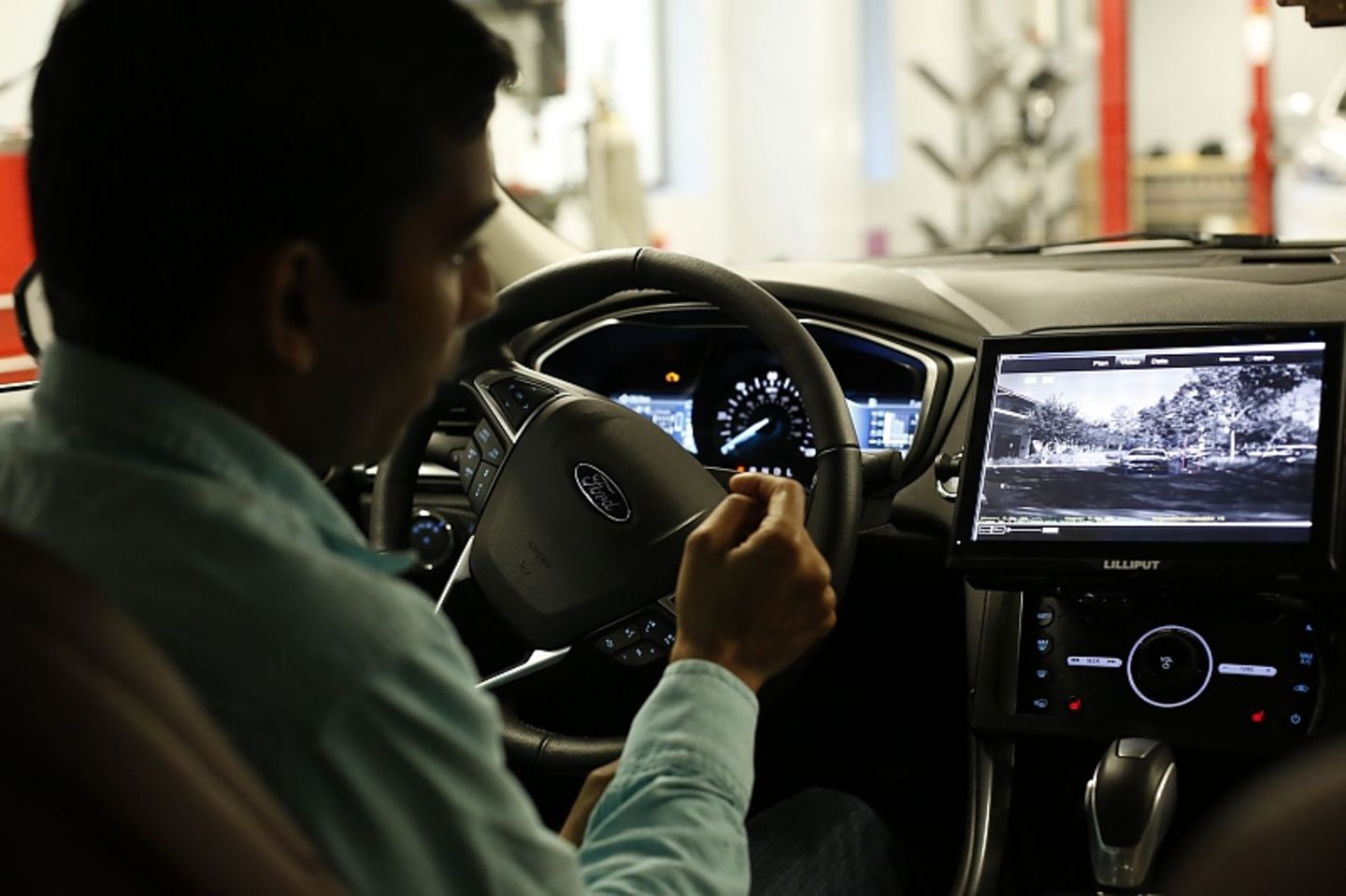 Sensoren müssen zwischen Mensch und Auto unterscheiden können.