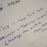 Fordmitarbeiter gehen hier offenbar gern zur Arbeit.