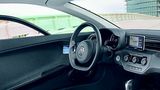 VW XL1 - in den Türtafeln befinden sich zwei kleine Displays