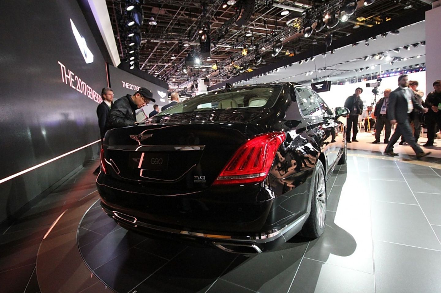 Der Genesis G90 feiert in Detroit sein Debüt