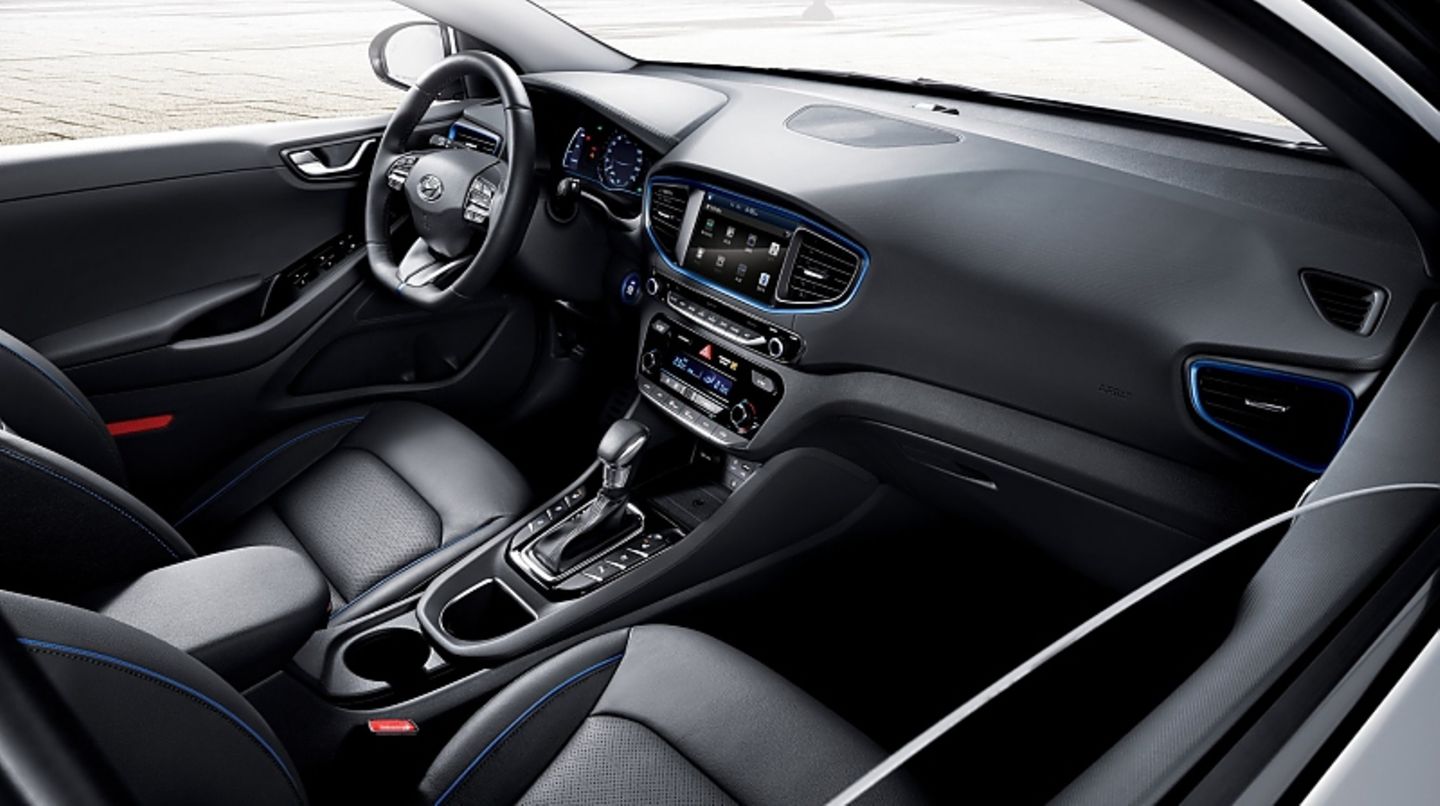 Hyundai Ioniq 2016