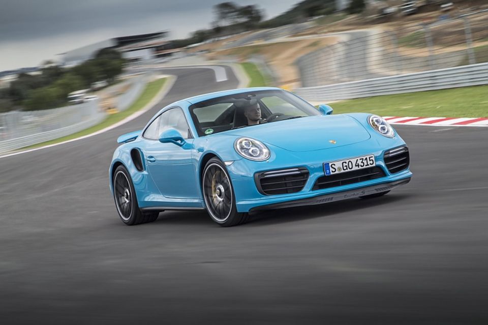 Porsche 911 Turbo S Jahrgang 2016 Porsche 911 Turbo S Jahrgang 2016