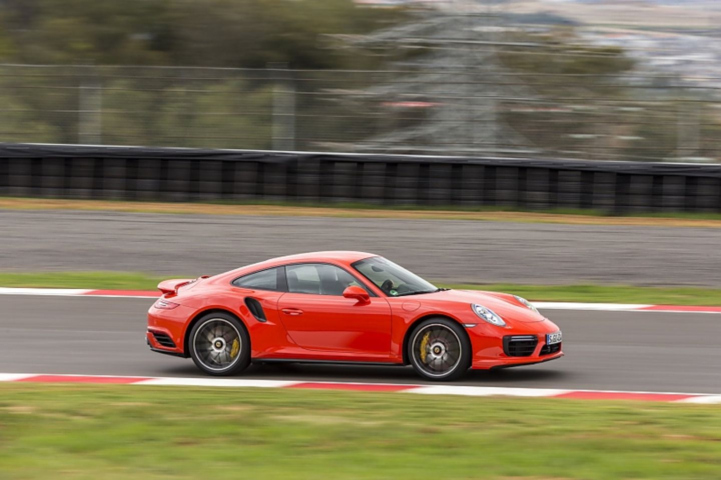 Porsche 911 Turbo S Jahrgang 2016