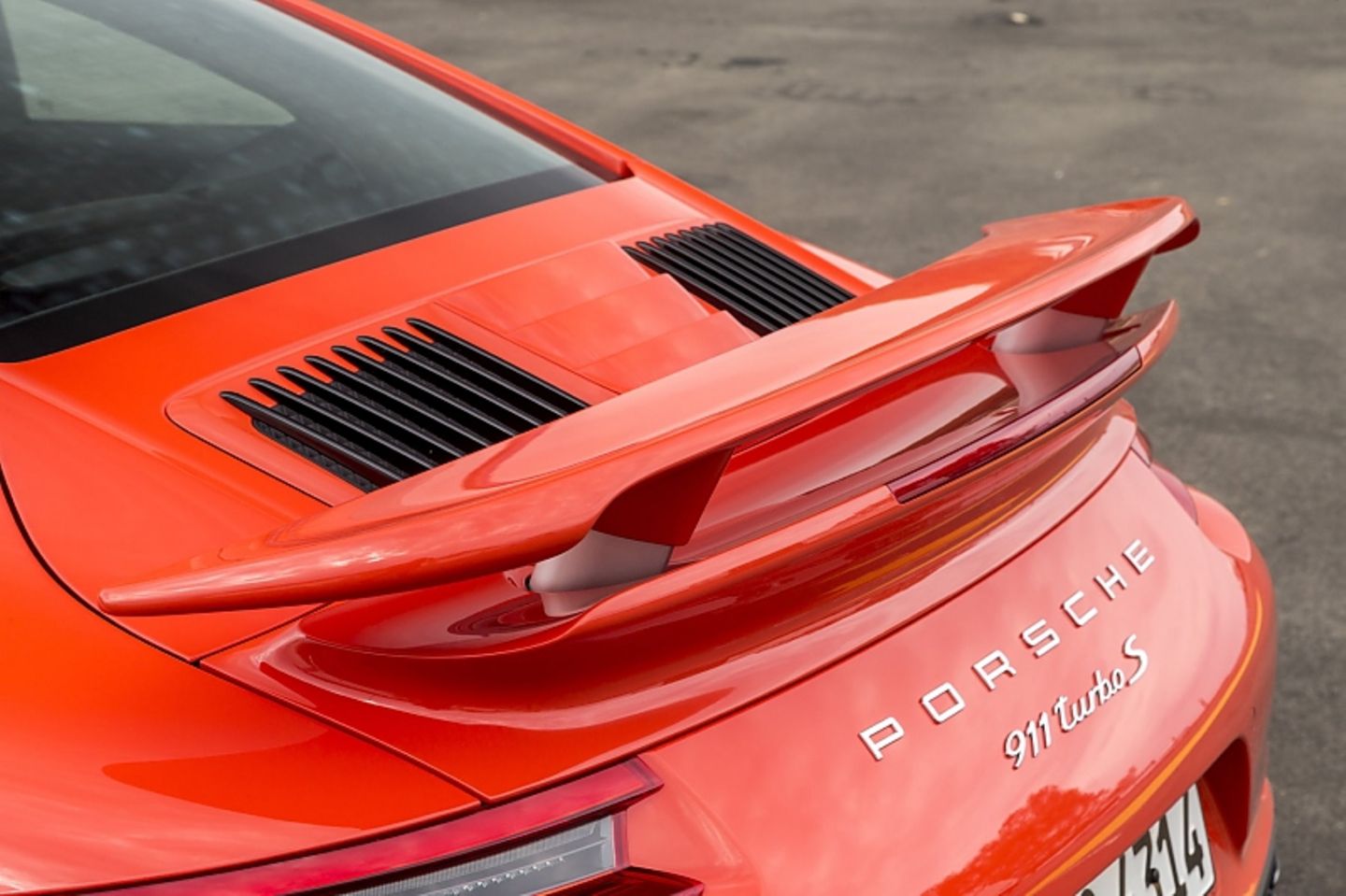 Porsche 911 Turbo S Jahrgang 2016