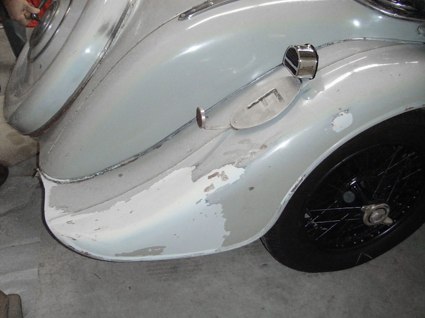Ein Alvis Speed 20 von 1935 im Zustand vor der Bearbeitung