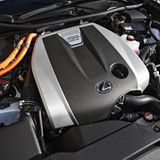Das Hybridpaket des Lexus GS 450h kommt auf eine Systemleistung345 PS