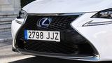 Der Diabolo-Grill des Lexus RC 300h