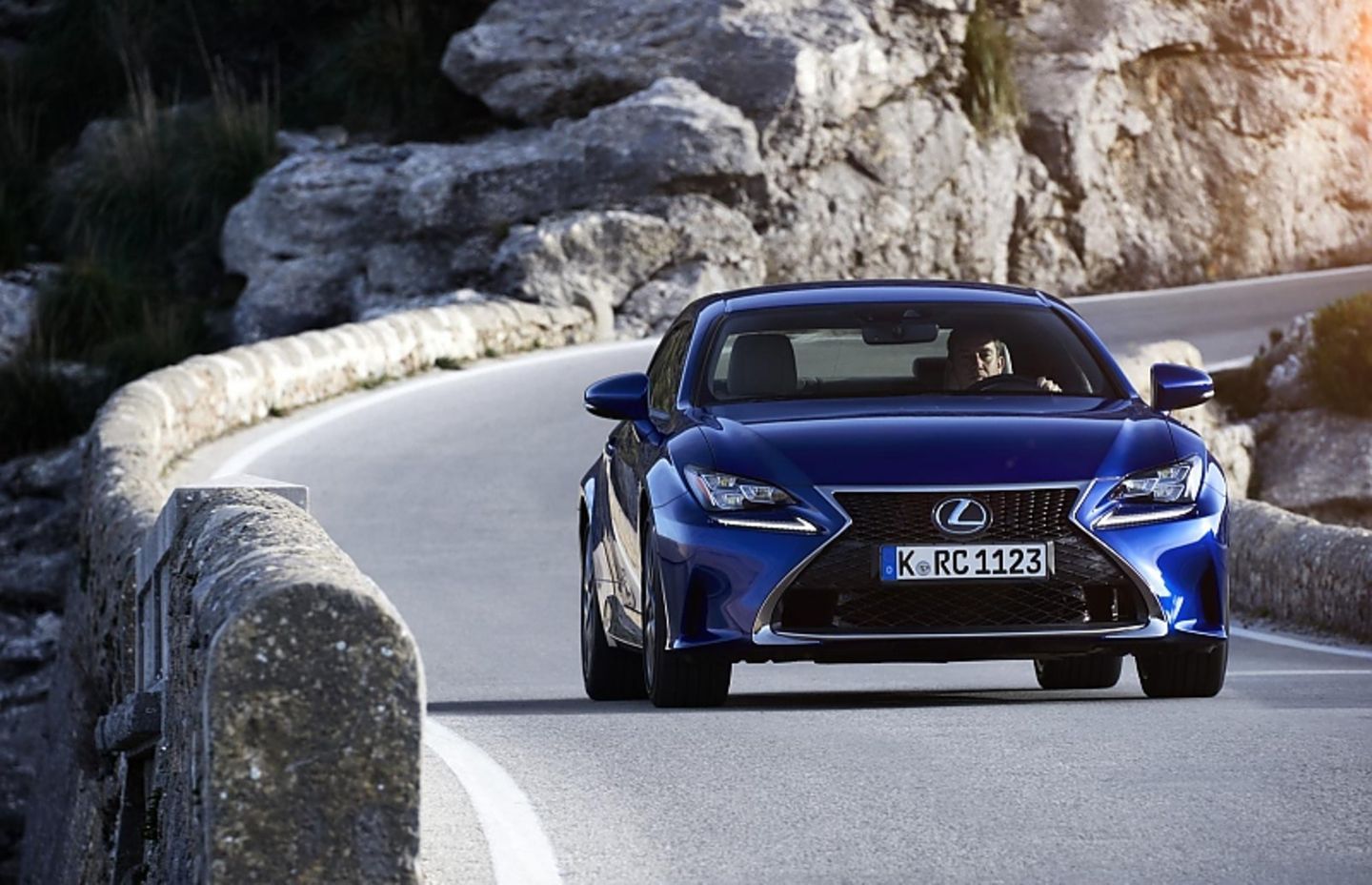 Lexus RC 200t