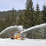 Oft sind zwei Schneeräumer-Unimogs im Einsatz