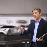 Chef-Ingenieur Jamal Hameedi erklärt: "Wir entwickelten erst das Aerodynamiksetup."