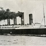 1906 bekam die "Augusta Victoria" Konkurrenz: Die "Lusitania" der Cunard Line war zusammen mit dem Schwesternschiff "Mauretania" schneller und größer. Beide verkehrten zwischen Liverpool und New York. Ein trauriges Ende nahm die "Lusitania", die im Ersten Weltkrieg von einem deutschen U-Boot vor der irischen Küste versenkt wurde. Bei der Katastrophe kamen fast 1200 Menschen ums Leben.