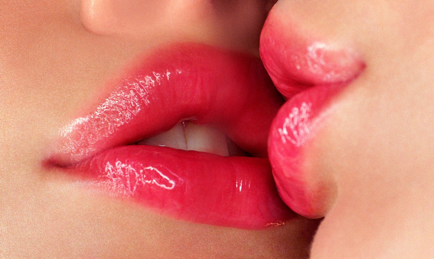 Aktfotografie von Guido Argentini: Rote Lippen soll man küssen