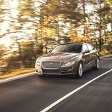 300 PS liegen dann an der Hinterachse an.