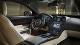 Das Cockpit des neuen Jaguar XJ.