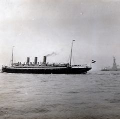 125 Jahre Kreuzfahrt: Goldmark, Größenwahn und Kaviar