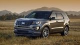 Der Ford Explorer ist 5,04 Meter lang,...