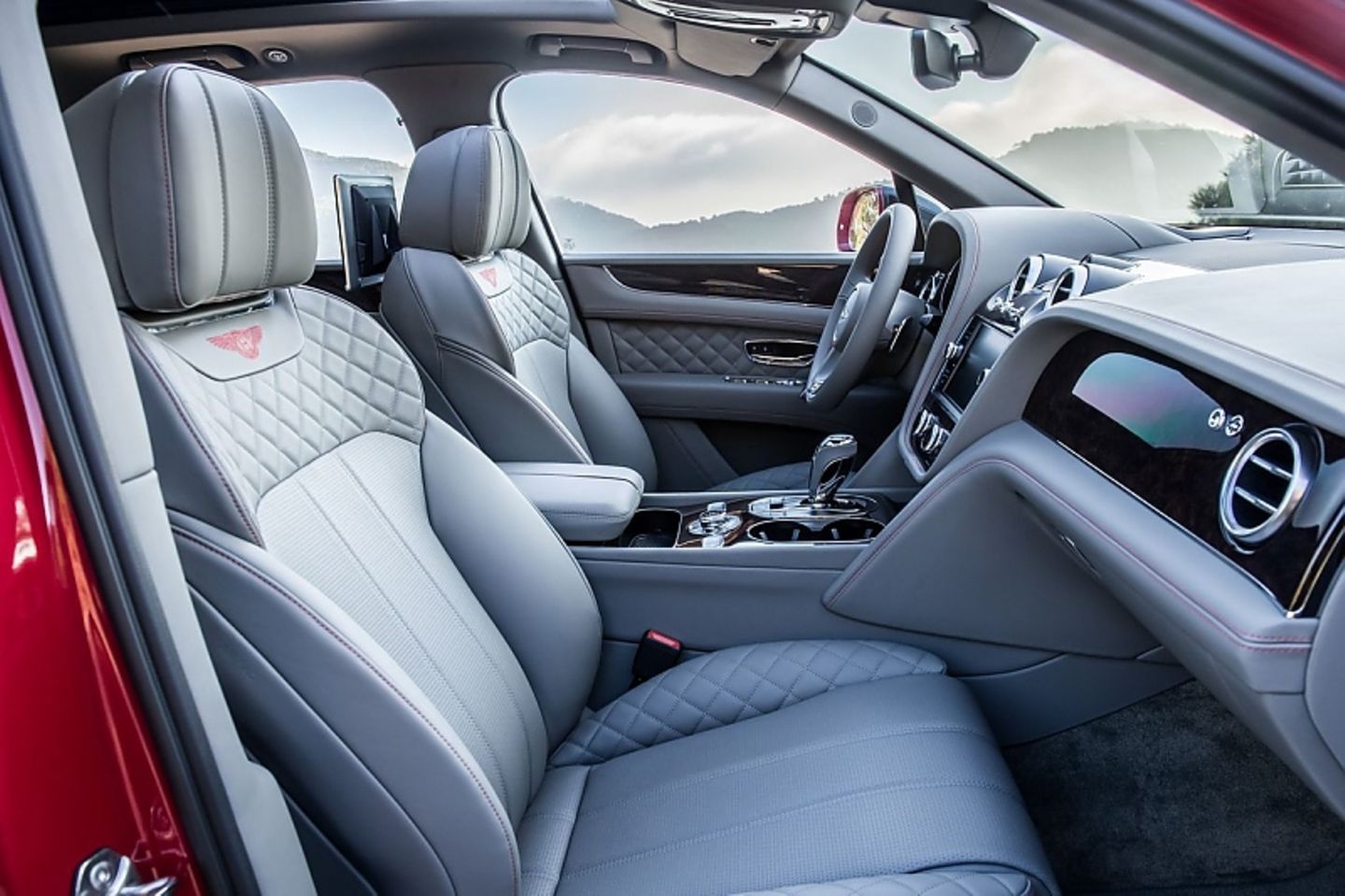 Der Innenraum des Bentley Bentayga W12