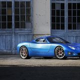 Die Kraft wird über alle vier Räder auf die Straße gebracht.