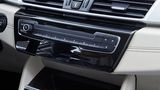 BMW 225xe Active Tourer - die übersichtlichen Bedienmodule